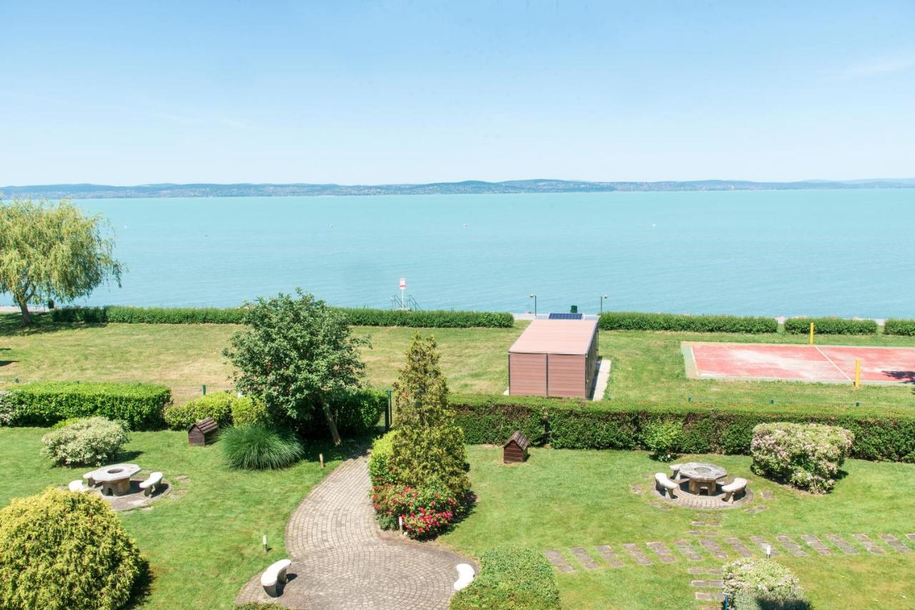 Balaton Lakeside Residence Siófok Eksteriør billede